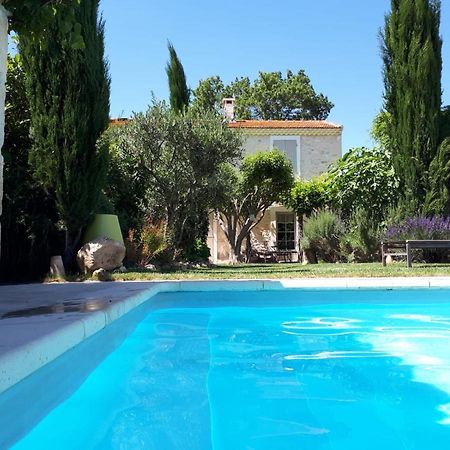 Le Mas Du Chemin : Mas Typique Des Alpilles Параду Экстерьер фото