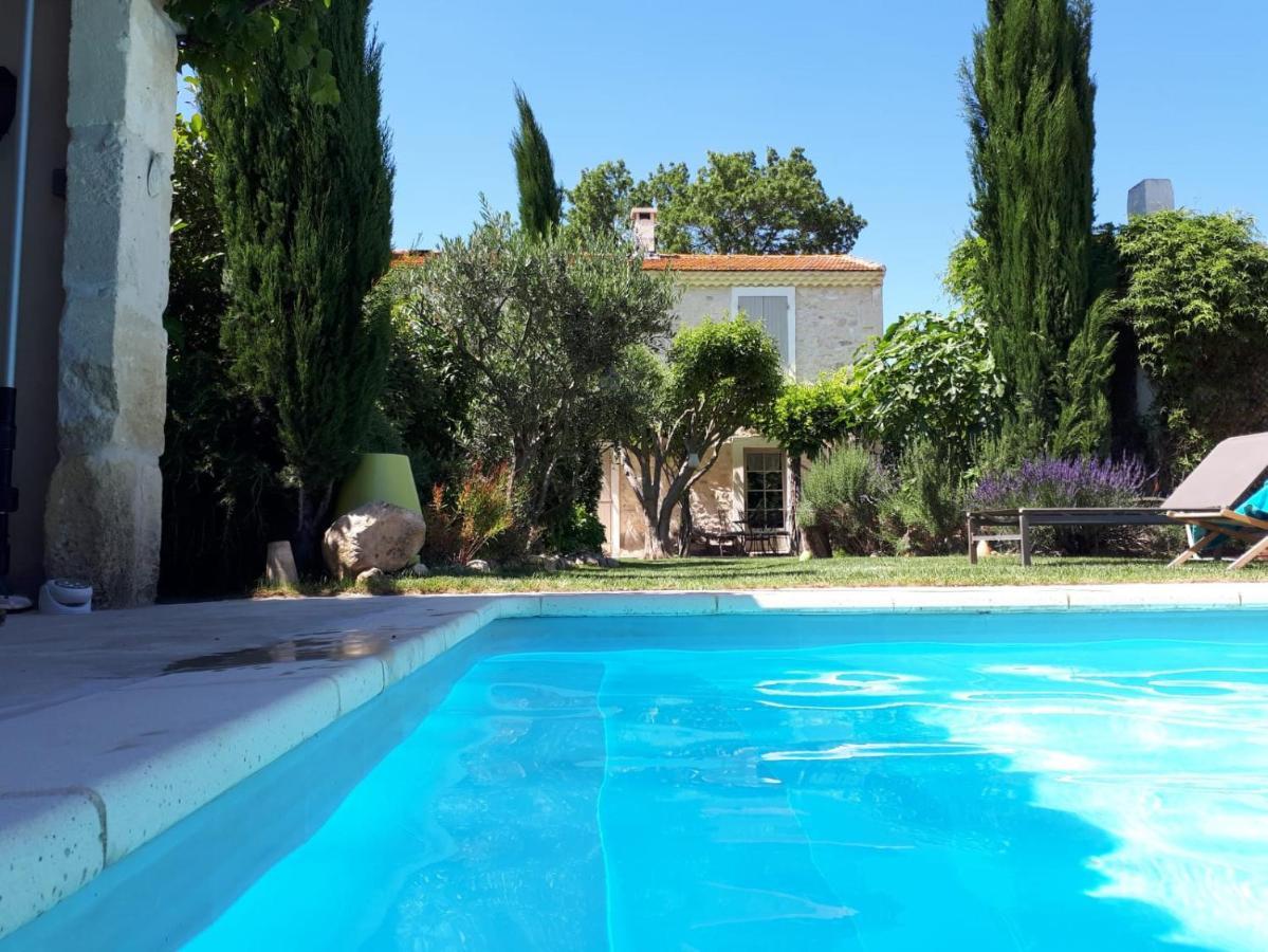 Le Mas Du Chemin : Mas Typique Des Alpilles Параду Экстерьер фото